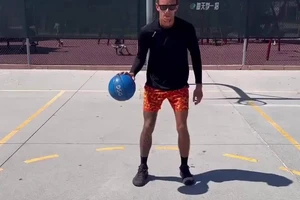  如何在篮球赛事前进行最佳热身：全面指南与实战经验
